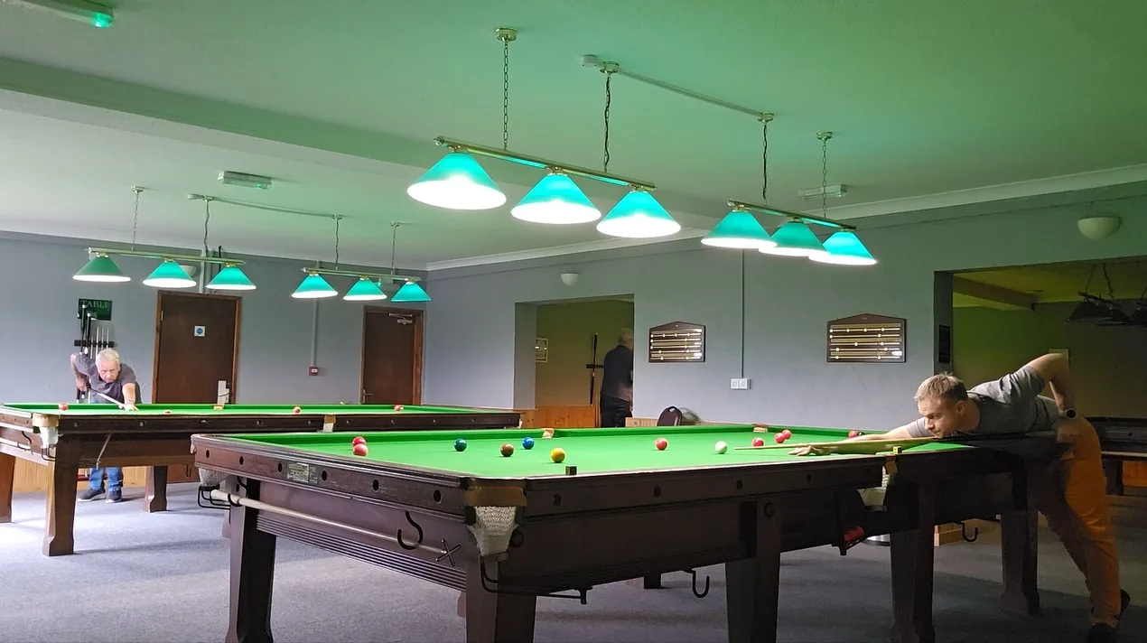 Sportowe ferie ze snookerem